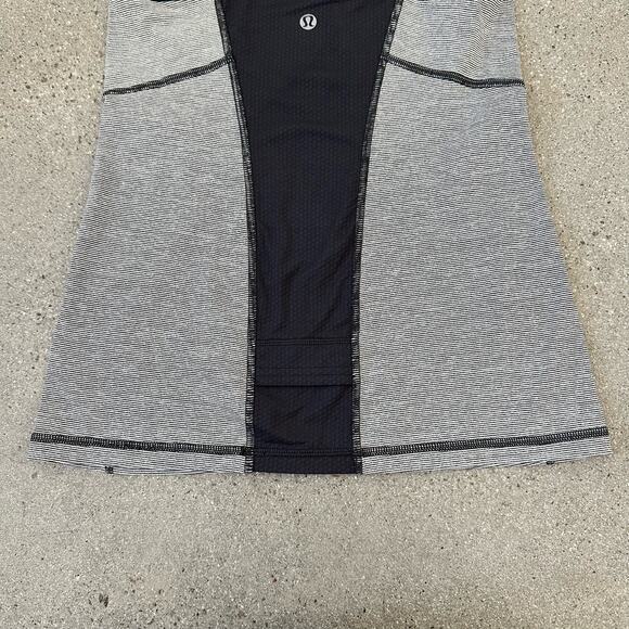 Lululemon Ujjayi Power Y Tank Micro Stripe Gray Racerback Tank Top - Picture 6 of 7
